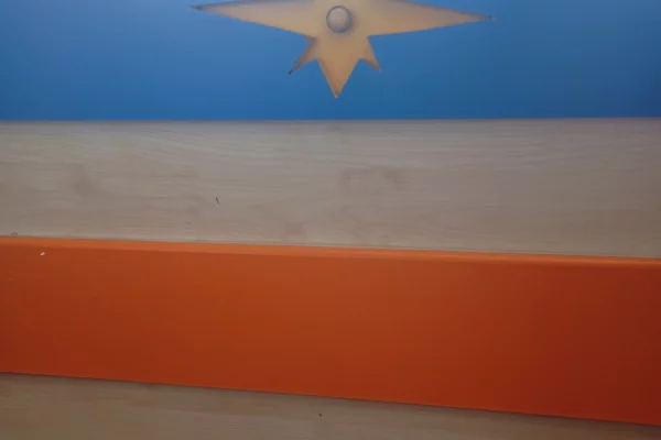 Mobilje dhe Elektroshtepiake ne Tirane - 12,900 Leke