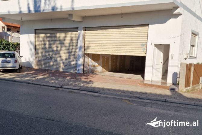 Jepen me qera 2 magazina 