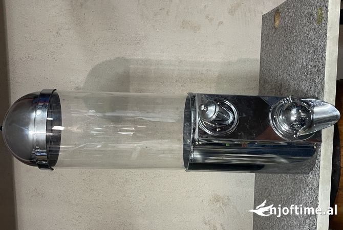 Pajisje biznesi ne shitje ne Tirane - 1,900 Euro