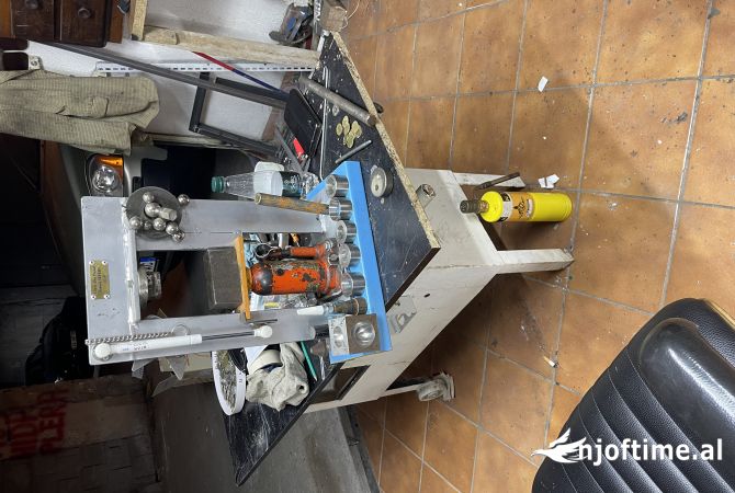 Pajisje biznesi ne shitje ne Tirane - 1,500 Euro