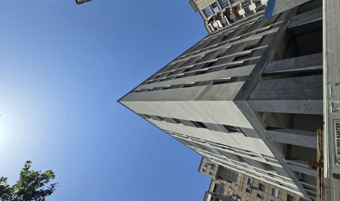 Appartamento in vendita a Tirana 3+1, Vuoto