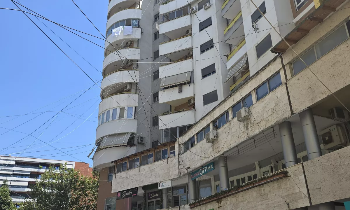 Appartamento in affitto a Tirana 1+1, Arredato