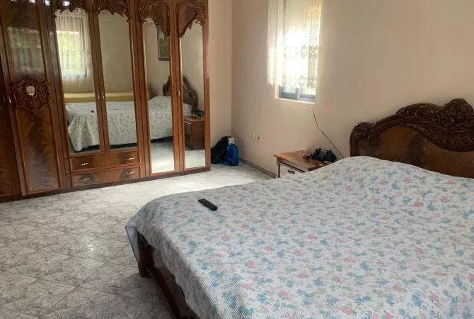 Casa privata/Indipendente in affitto a Tirana 1+1, Arredato
