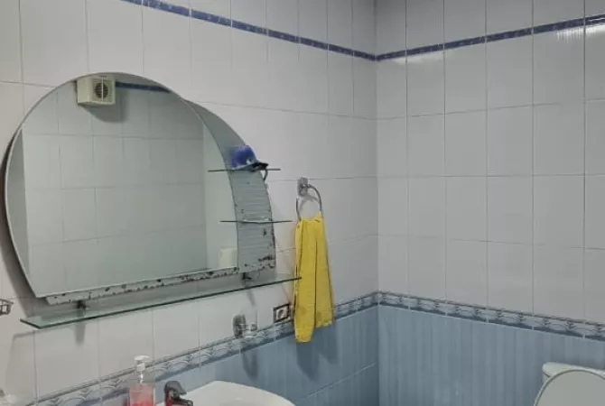 Shtepi me qera Apartament ne Tirane, 2+1, Mobilimi E mobiluar, Pagesa 800  Euro.