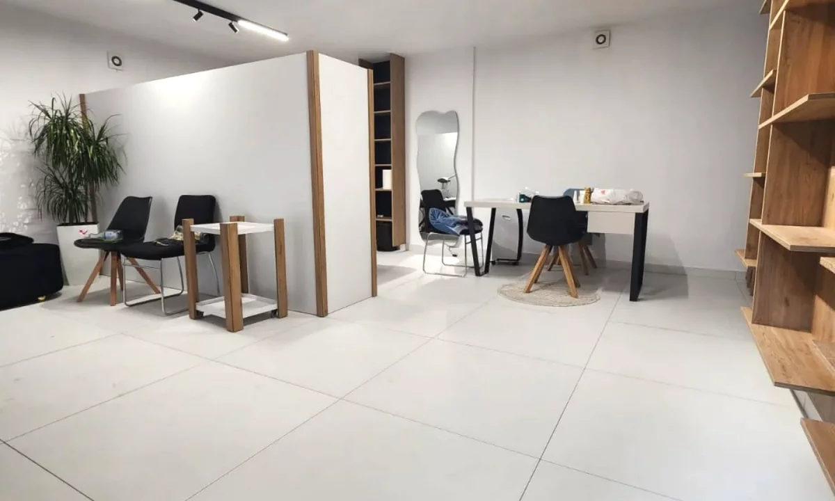 Ambient Biznesi per Shitje – Fresk