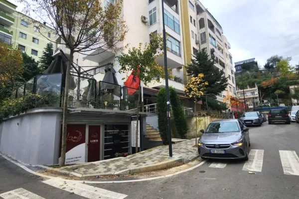 Business Property in Sale 1+1 in Tirana - 264,000 Euro