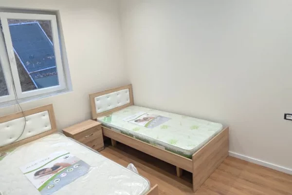 Casa privata/Indipendente in affitto a Tirana 2+1, Arredato