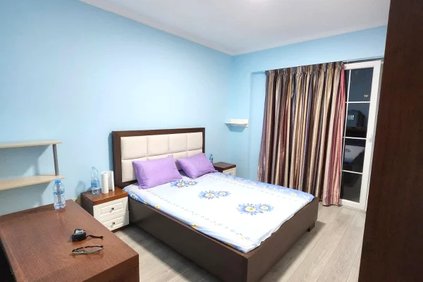 Shtepi me qera Apartament ne Tirane, 2+1, Mobilimi E mobiluar, Pagesa 60,000  Leke.