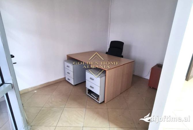 Jepet me qera ambient komercial tek Zogu i Zi!