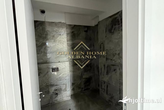 Appartamento in vendita a Tirana 2+1, Vuoto