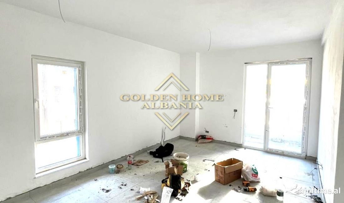 Appartamento in vendita a Tirana 2+1, Vuoto