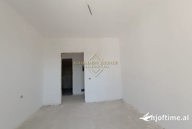 Appartamento in vendita a Tirana 1+1, Vuoto
