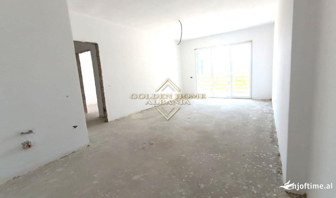 Appartamento in vendita a Tirana 1+1, Vuoto