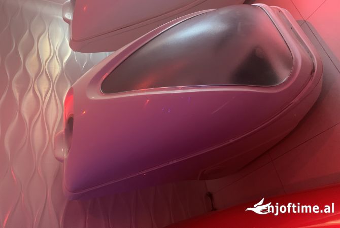 Pajisje biznesi ne shitje ne Tirane - 100,000 Leke