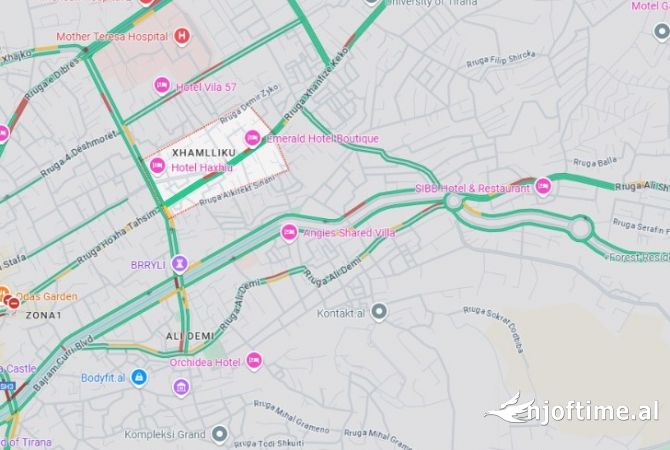 Shitje, Post parkimi, te Xhamlliku, 25000 Euro