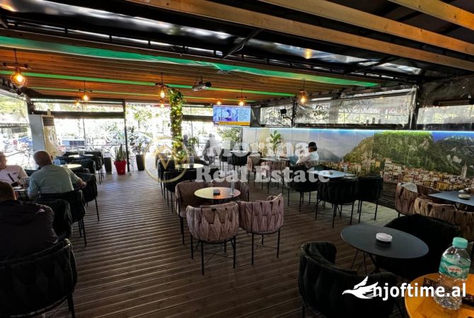 Ambiente Commerciale in Vendita 2+1 a Tirana - 35,000 Euro