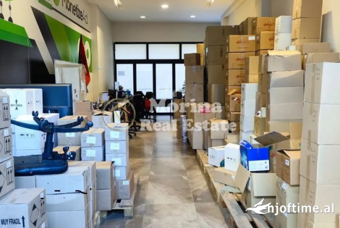 Business Property in Sale 3+1 in Tirana - 215,000 Euro