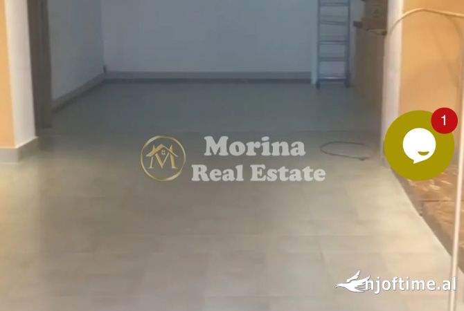 Ambiente Commerciale in Affitto 1+1 a Tirana - 400 Euro
