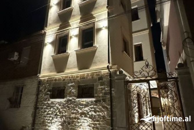 Ambient biznesi ne shitje 5+1 ne Korce - 400,000 Euro