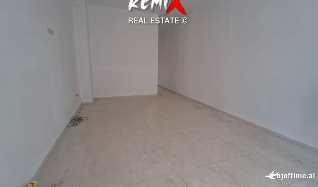  AMBIENT BIZNESI PRANE UJESJELLESIT, DURRES, per shitje