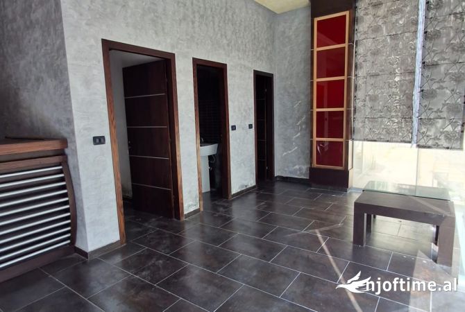 SHITET AMBJENT BIZNESI , ZONA E PLAZHIT DURRES