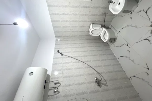 Shtepi me qera Apartament ne Tirane, 2+1, Mobilimi E mobiluar, Pagesa 40,000  Leke.