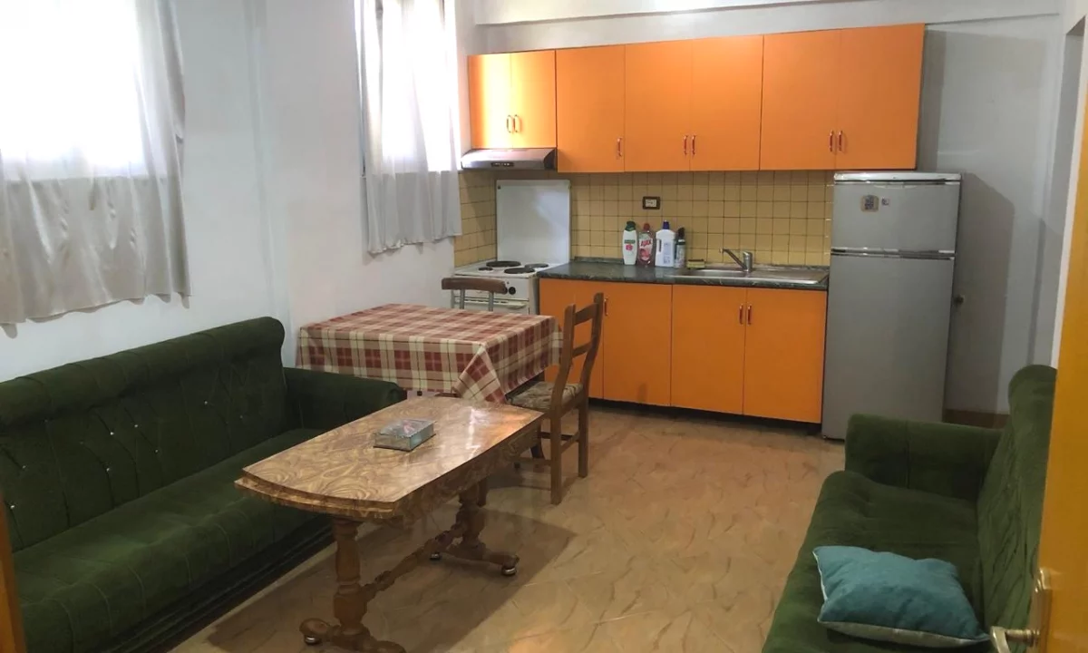 Appartamento in affitto a Tirana 1+1, Arredato
