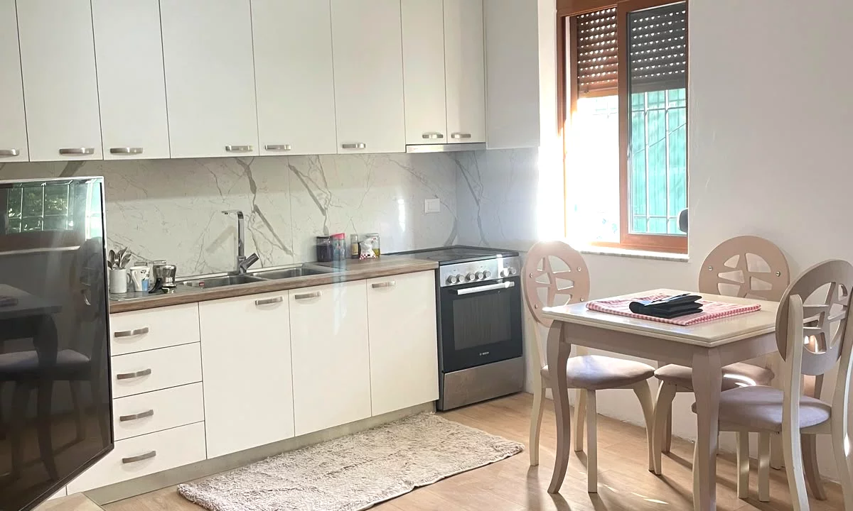 House for Rent Apartment in Tirana, 2+1, Furniture Furnished, Payment 50,000  Leke.