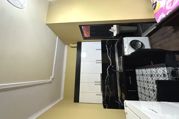 Shtepi me qera Apartament ne Tirane, Garsoniere, Mobilimi E mobiluar, Pagesa 35,000  Leke.