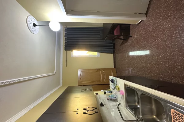Shtepi me qera Apartament ne Tirane, 1+1, Mobilimi E mobiluar, Pagesa 60,000  Leke.