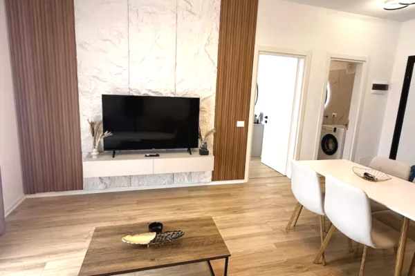 Shtepi me qera Apartament ne Tirane, 1+1, Mobilimi E mobiluar, Pagesa 40,000  Leke.