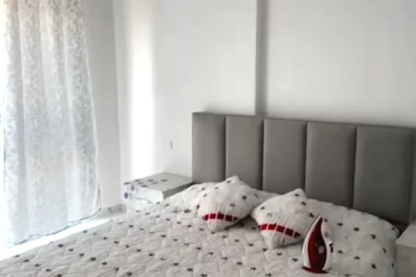 Shtepi me qera 2+1 ne Tirane - 50,000 Leke