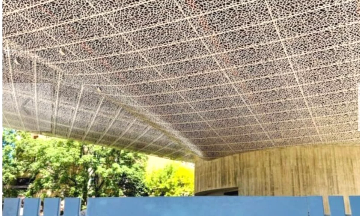 🏢✨ Ndarje Zyre te Mozaiku, Tirane – Ideale per Profesione te Lira & Biznese!
