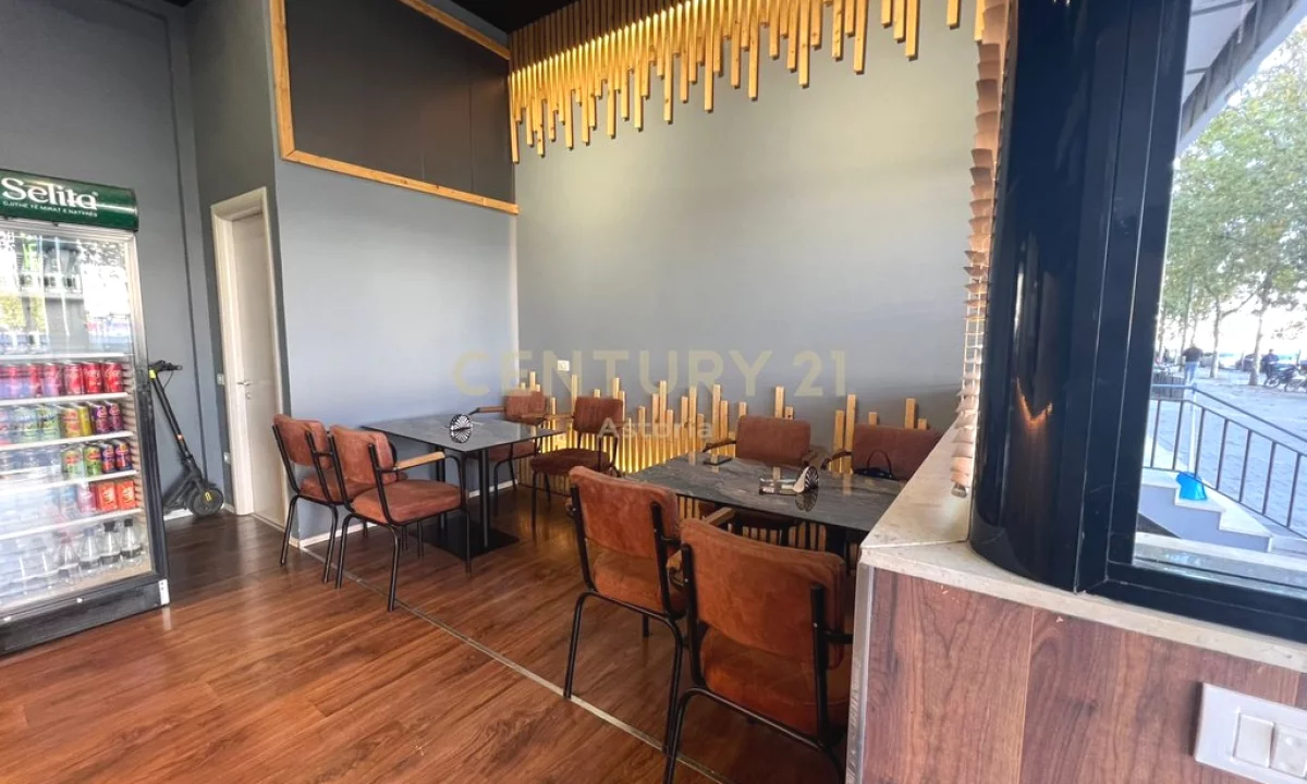 SHITET PICERI,BUZE RRUGES KRYESORE