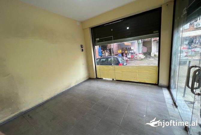 Ambient biznesi ne shitje 1+1 ne Tirane - 104,000 Euro