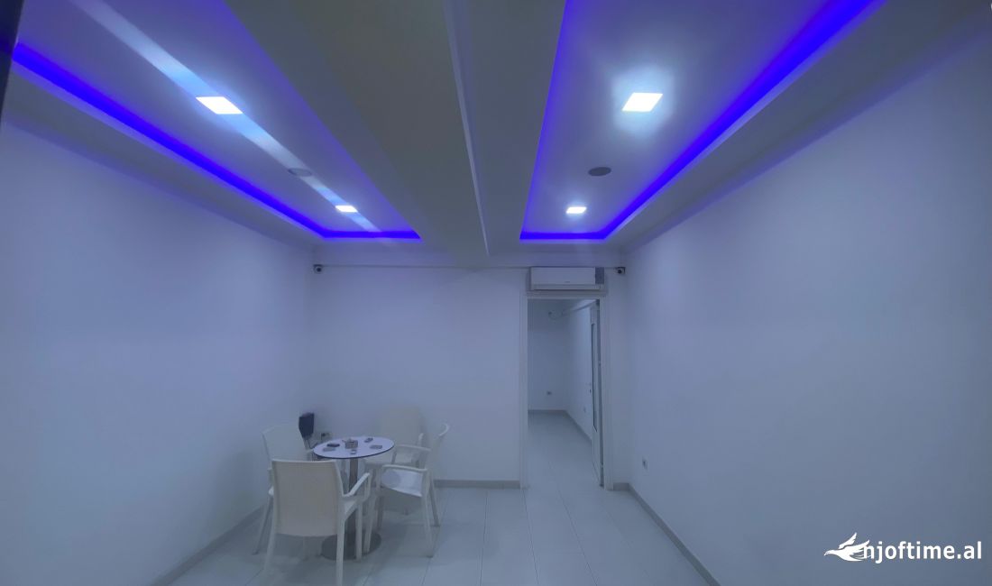 *Shitet dyqan ne Laprake!