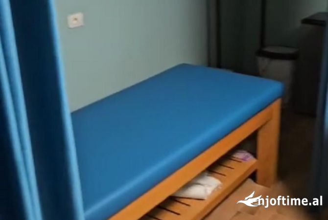 Ambiente Commerciale in Affitto 1+1 a Tirana - 5,000 Euro