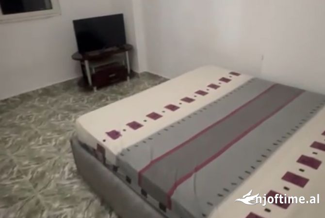 Appartamento in affitto a Tirana 2+1, Arredato