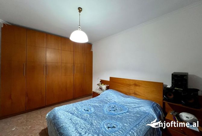 Shtepi me qera Apartament ne Tirane, 2+1, Mobilimi E mobiluar, Pagesa 58,000  Leke.