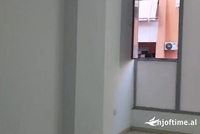 Ambient biznesi ne shitje 1+1 ne Tirane - 100,000 Euro