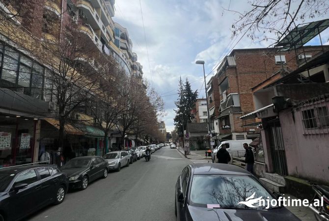 Business Property in Sale 1+1 in Tirana - 200,000 Euro