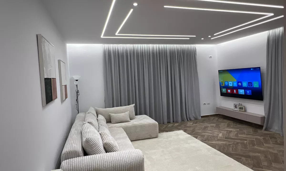 Shtepi ne shitje Apartament ne Tirane, 2+1, Mobilimi E mobiluar, Pagesa 285,000  Euro.