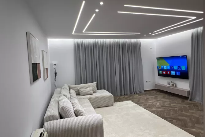 Shtepi ne shitje 2+1 ne Tirane - 285,000 Euro