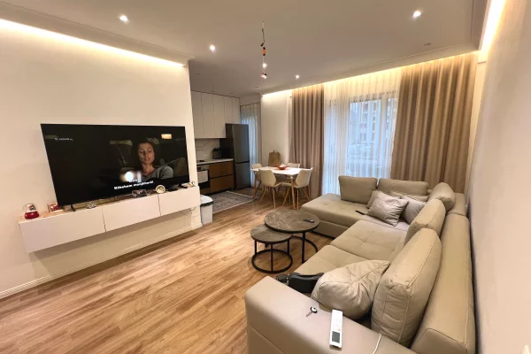 Shtepi me qera Apartament ne Tirane, 1+1, Mobilimi E mobiluar, Pagesa 550  Euro.