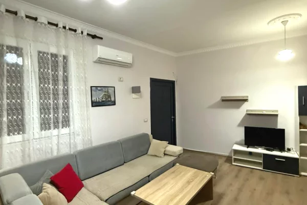 House for Rent 2+1 in Tirana - 45,000 Leke