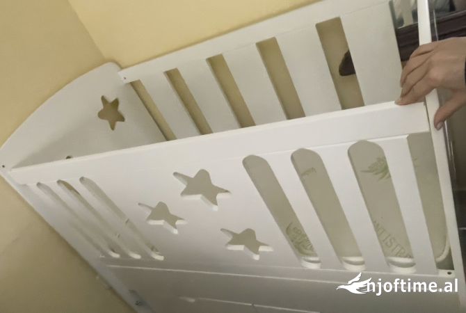 Veshje dhe Aksesor per Femije ne Tirane - 10,000 Leke