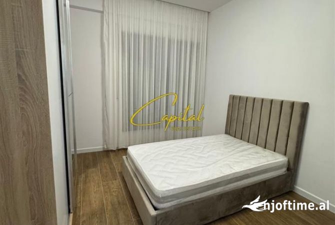 Shtepi me qera Apartament ne Tirane, 2+1, Mobilimi E mobiluar, Pagesa 60,000  Leke.