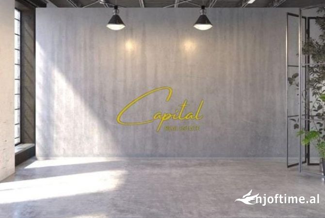 Ambiente Commerciale in Affitto 3+1 a Tirana - 700 Euro