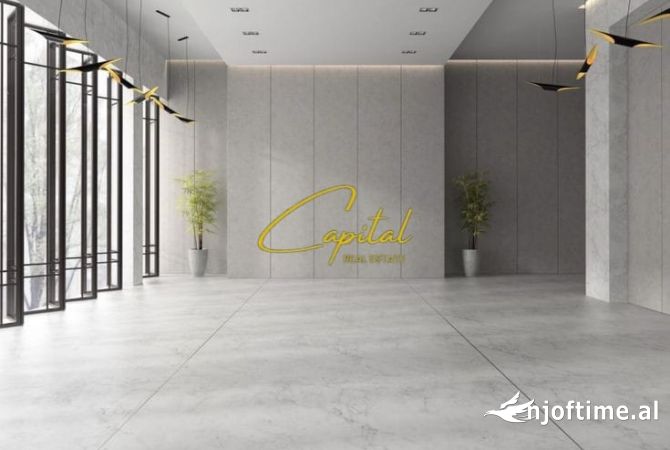 Ambiente Commerciale in Affitto 3+1 a Tirana - 2,000 Euro