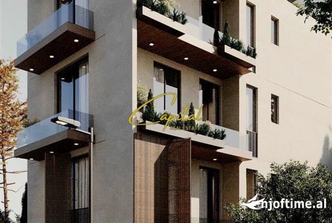 Ambiente Commerciale in Vendita 5+1 a Santa Quaranta - 1,690,000 Dollar